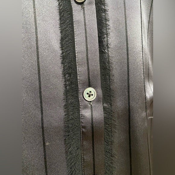 New ATM Silk Gray Striped Blouse Size L - Picture 7 of 7